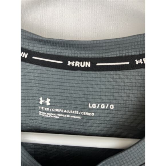 Under Armour Run Shirt Men's Large Gray Short Sleeve Performance Training Fitted - Picture 3 of 4